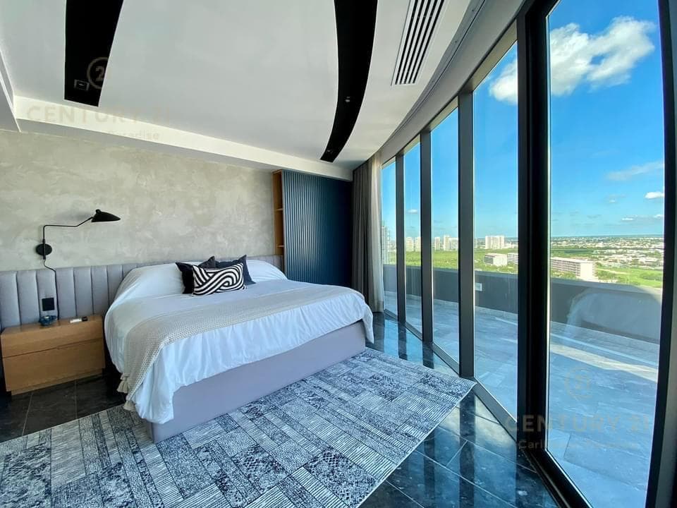 Departamento en venta en Shark Tower con vista al mar y a Puerto Cancún C4000