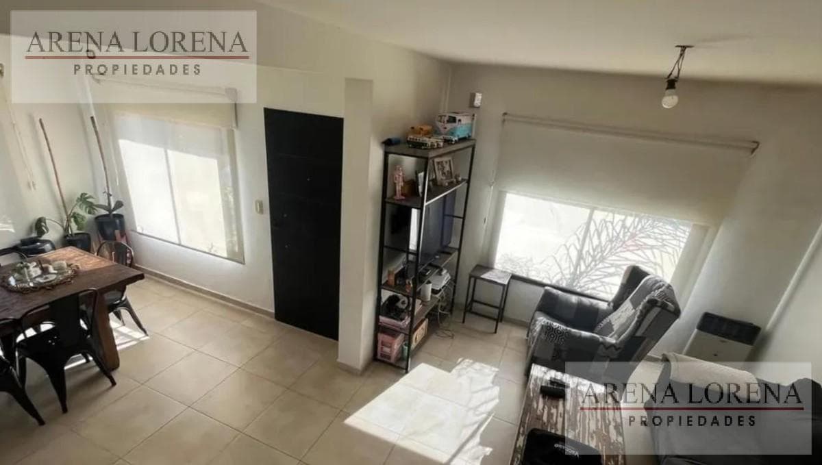 House for Sale: 4 Rooms, Haras Facundo