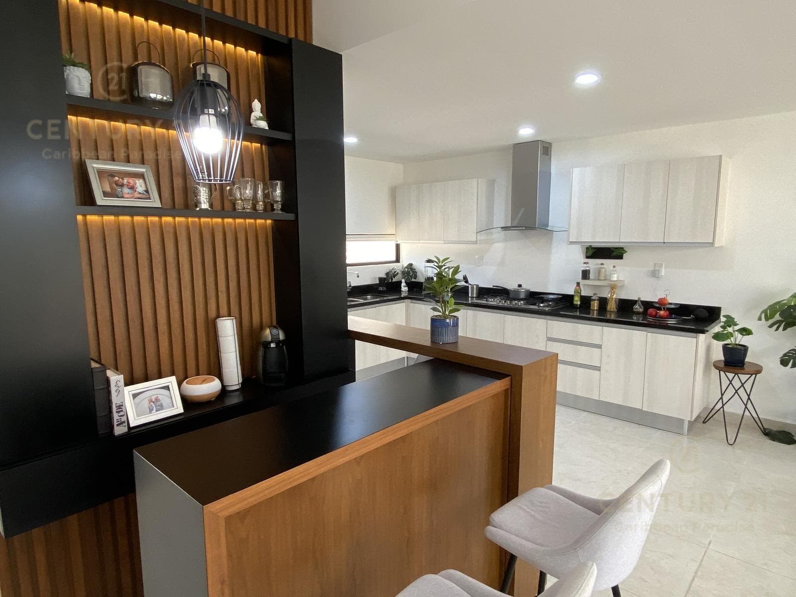 Casa en Venta en Residencial SAYAB, Av. Huayacán C4001