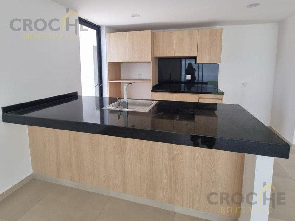 House in the Lomas de la Rioja Subdivision, Boca del Río, Veracruz
