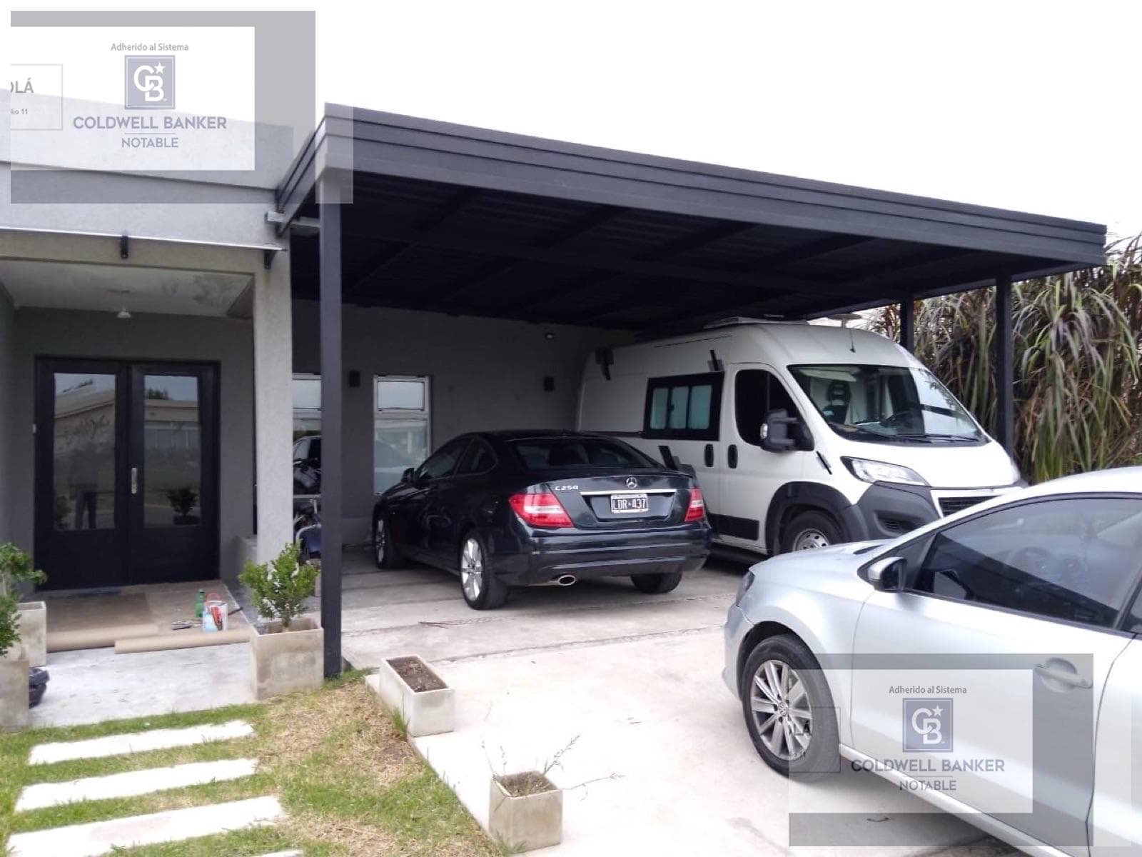 5-room house for sale in the Haras Santa Maria neighborhood - Escobar