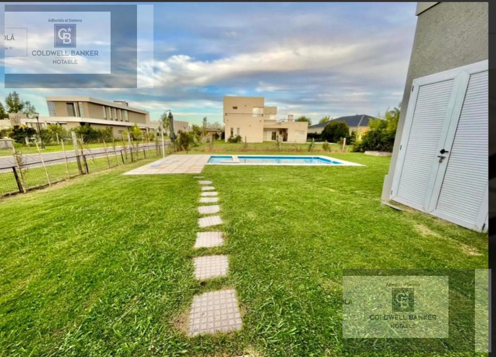 5-room house for sale in the Haras Santa Maria neighborhood - Escobar