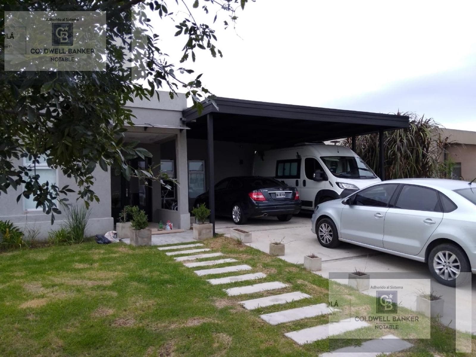 5-room house for sale in the Haras Santa Maria neighborhood - Escobar