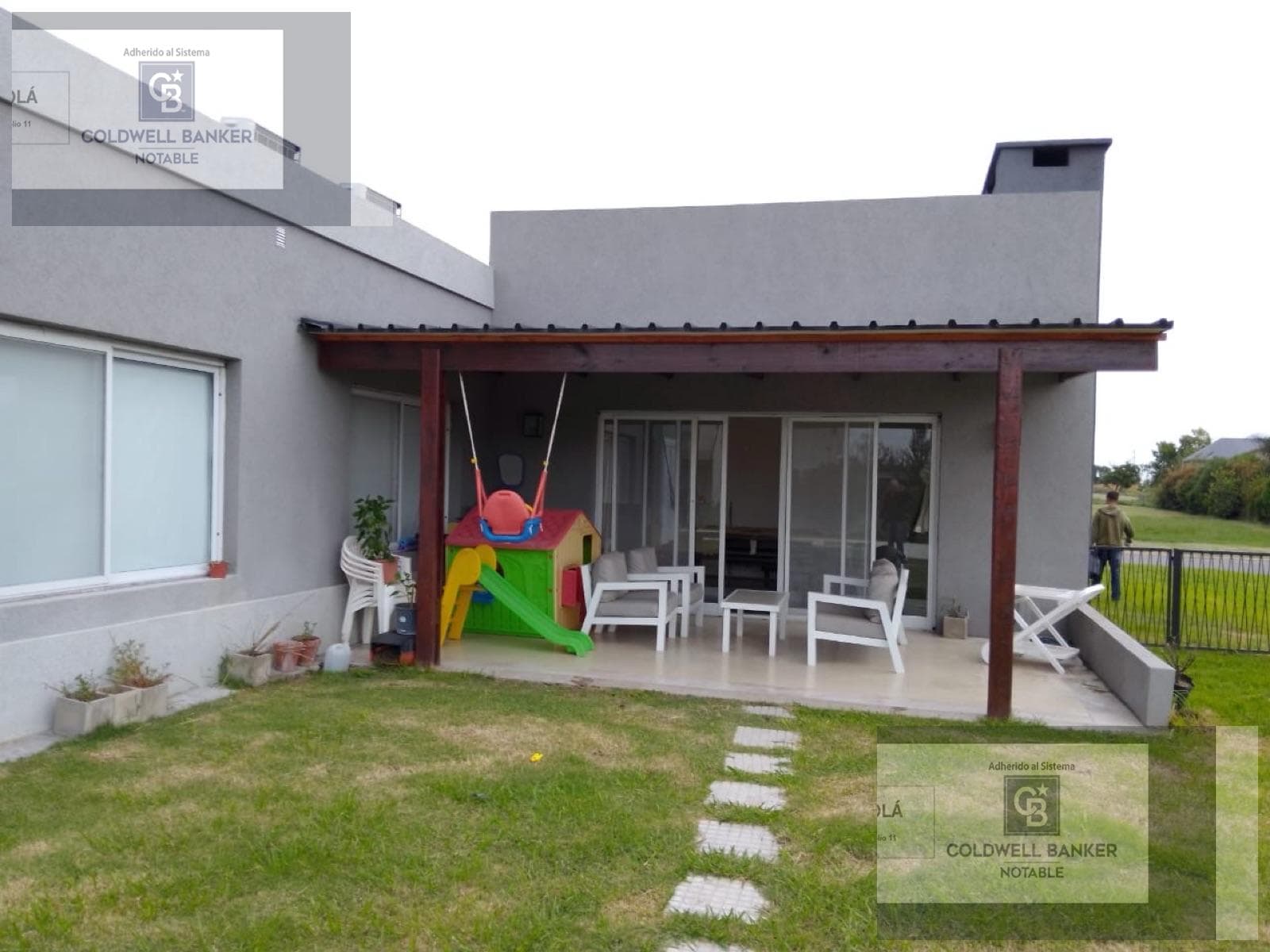 5-room house for sale in the Haras Santa Maria neighborhood - Escobar
