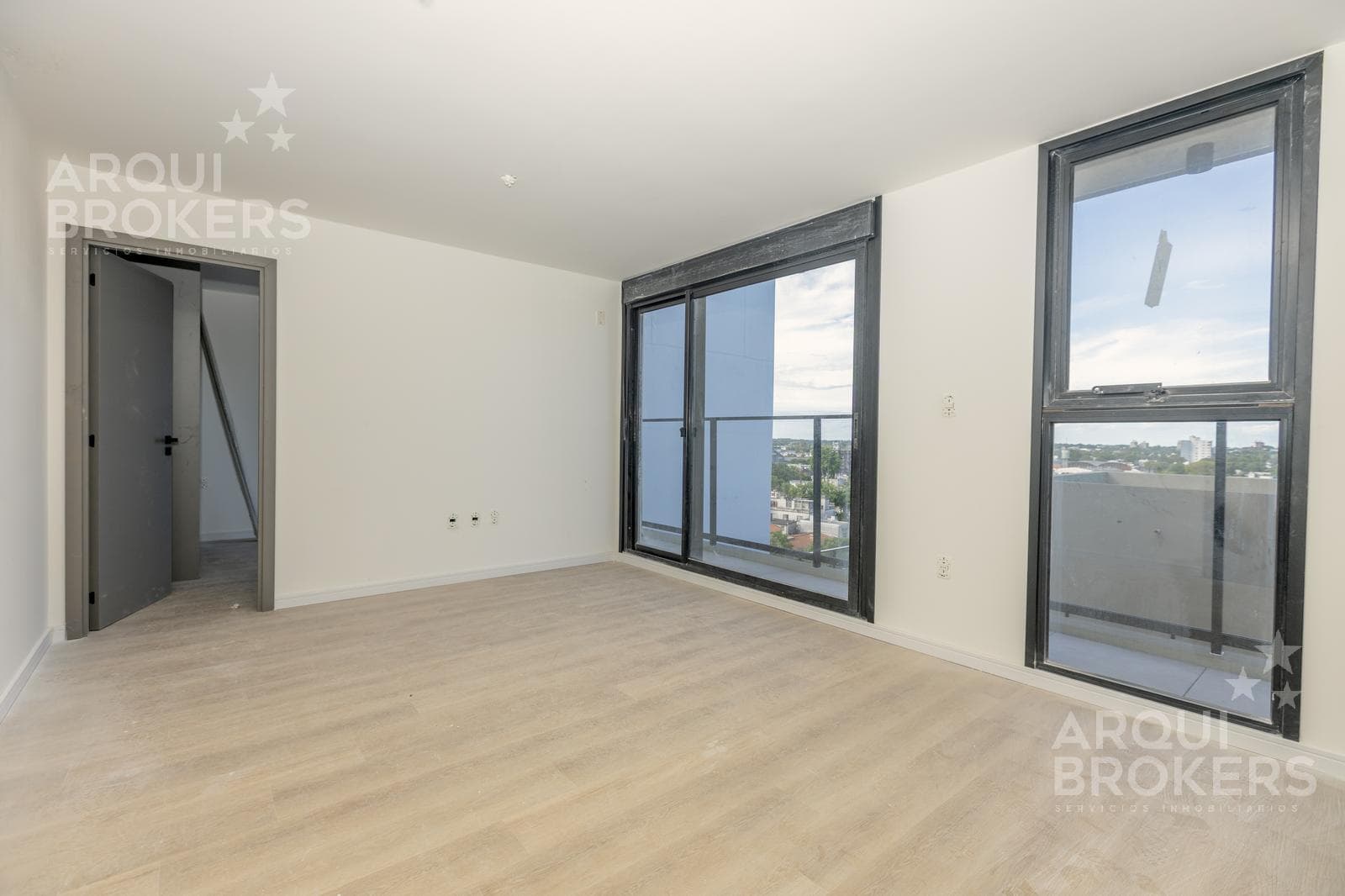 One-Bedroom Apartment for Sale in La Blanqueada - 901A