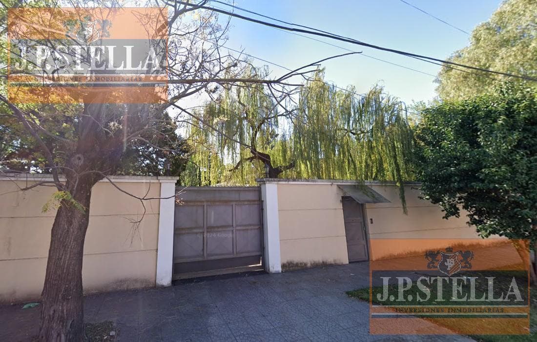 Casa Quinta 5 Amb c/ Pileta climatizada 497 m² en Lote 2901 m² - Villa Luzuriaga