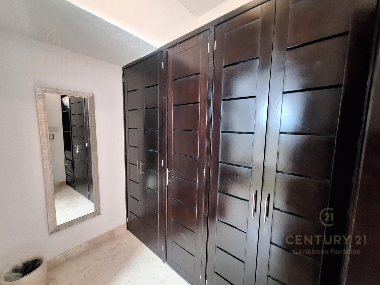 Se vende departamento de lujo 3 rec vista al mar Centro Playa Del Carmen P4391