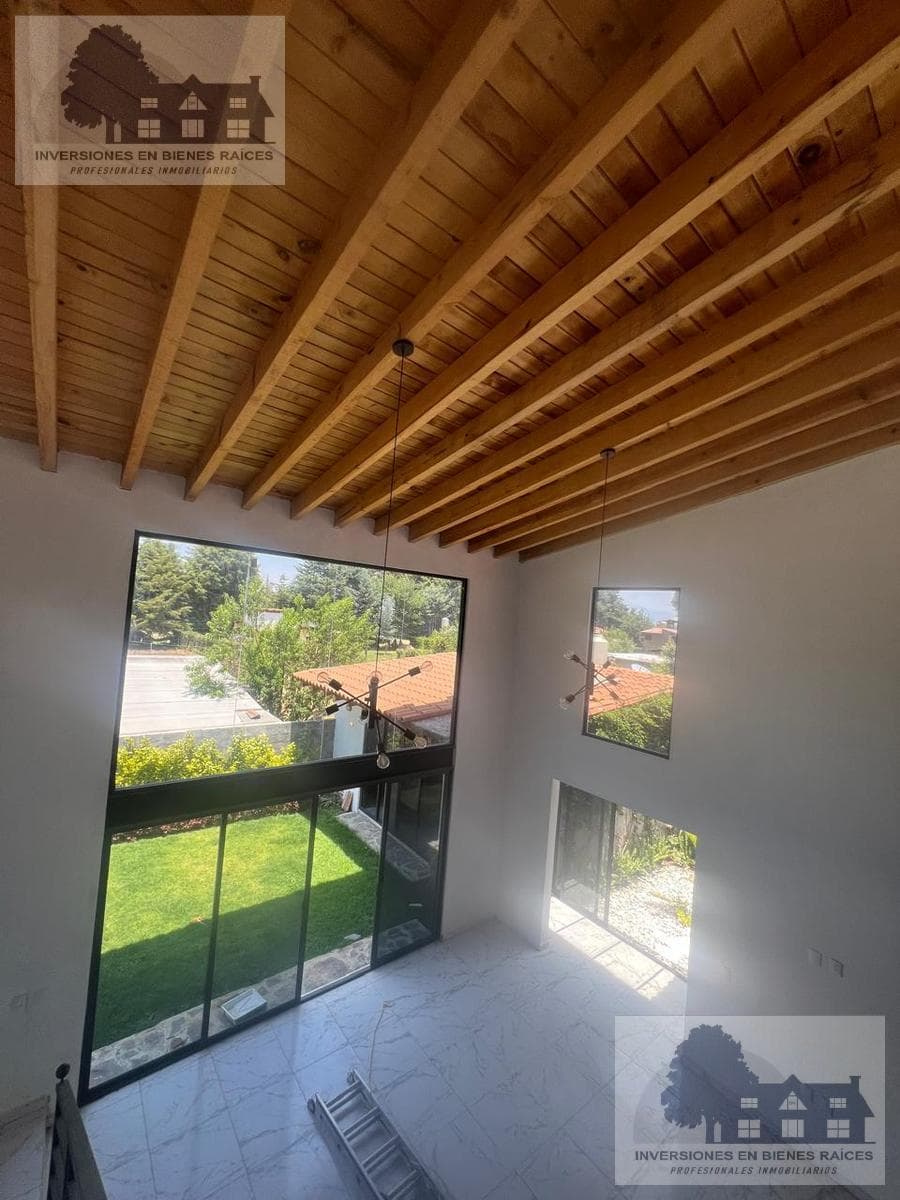 House for Rent in the Old Houses District of Valle de Bravo