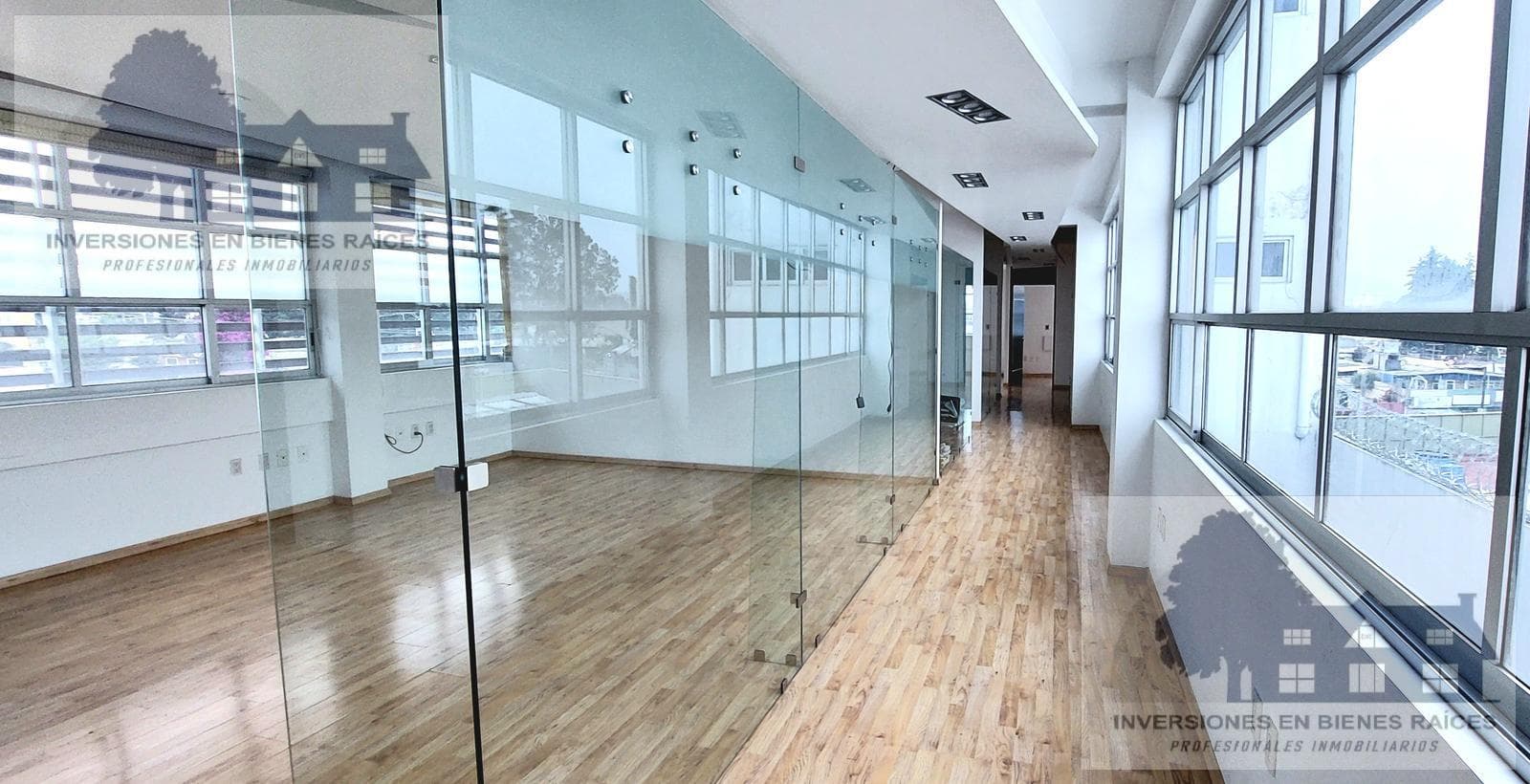 Office for Rent in the Most Strategic Area Between Toluca and Metepec on Av. Comonfort, Very Close to Tollocan—159 m²