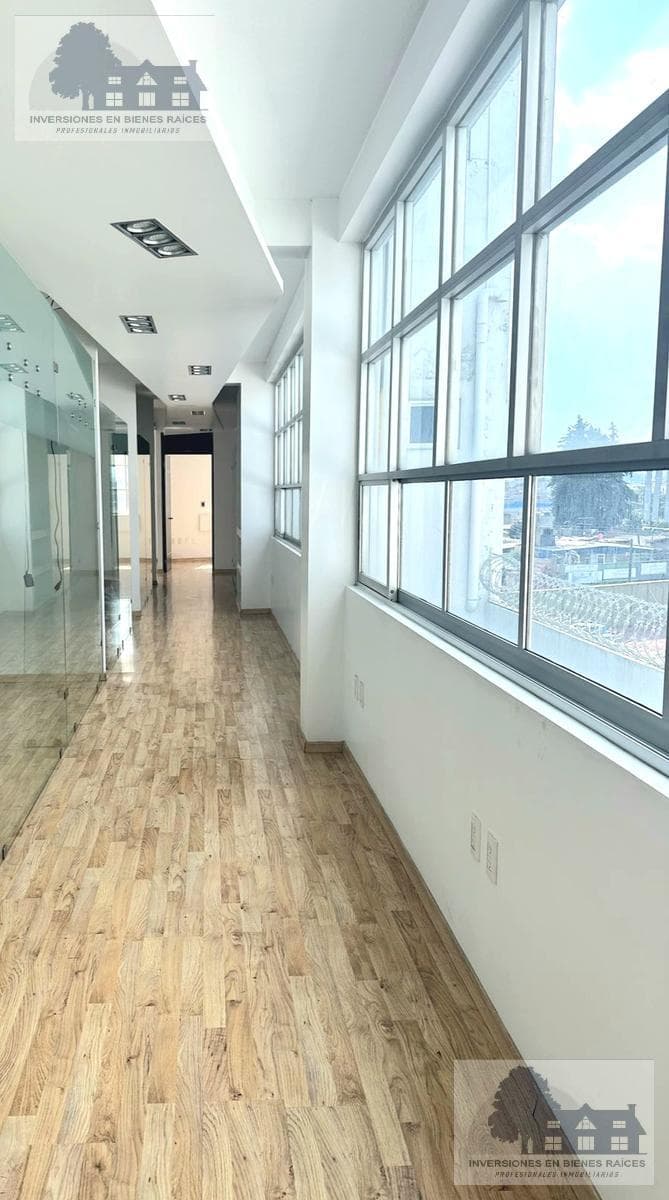 Office for Rent in the Most Strategic Area Between Toluca and Metepec on Av. Comonfort, Very Close to Tollocan—159 m²
