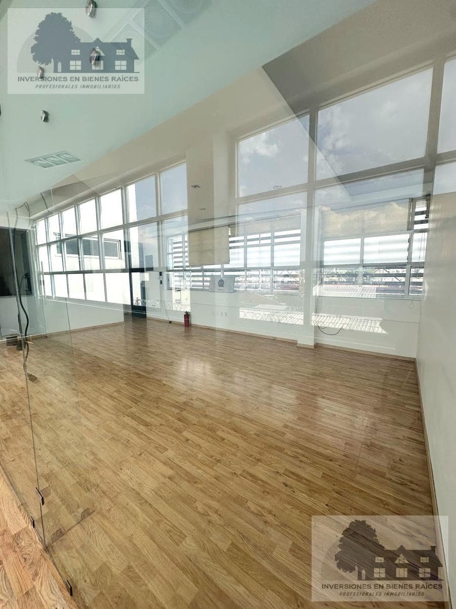 Office for Rent in the Most Strategic Area Between Toluca and Metepec on Av. Comonfort, Very Close to Tollocan—159 m²
