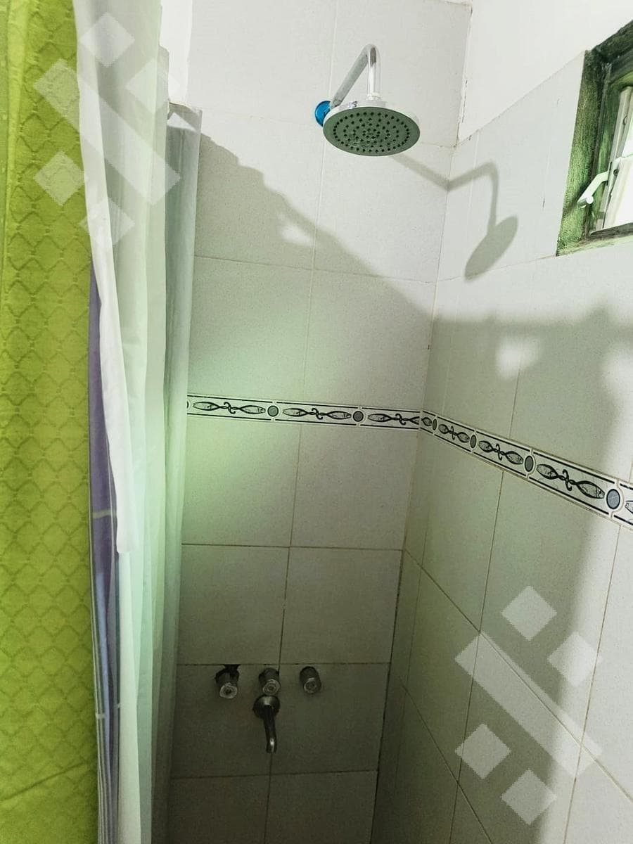 2-BEDROOM HOUSE FOR SALE WITH APARTMENT TO BE COMPLETED - RINCÓN DE LOS SAUCES