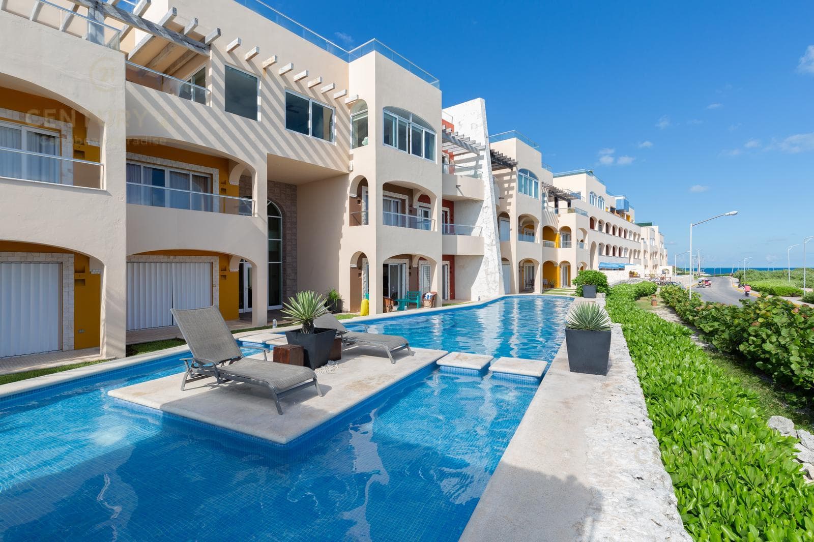 Departamento 3 Recámaras en Venta Frente al Mar | Isla Mujeres Cancún | C4014