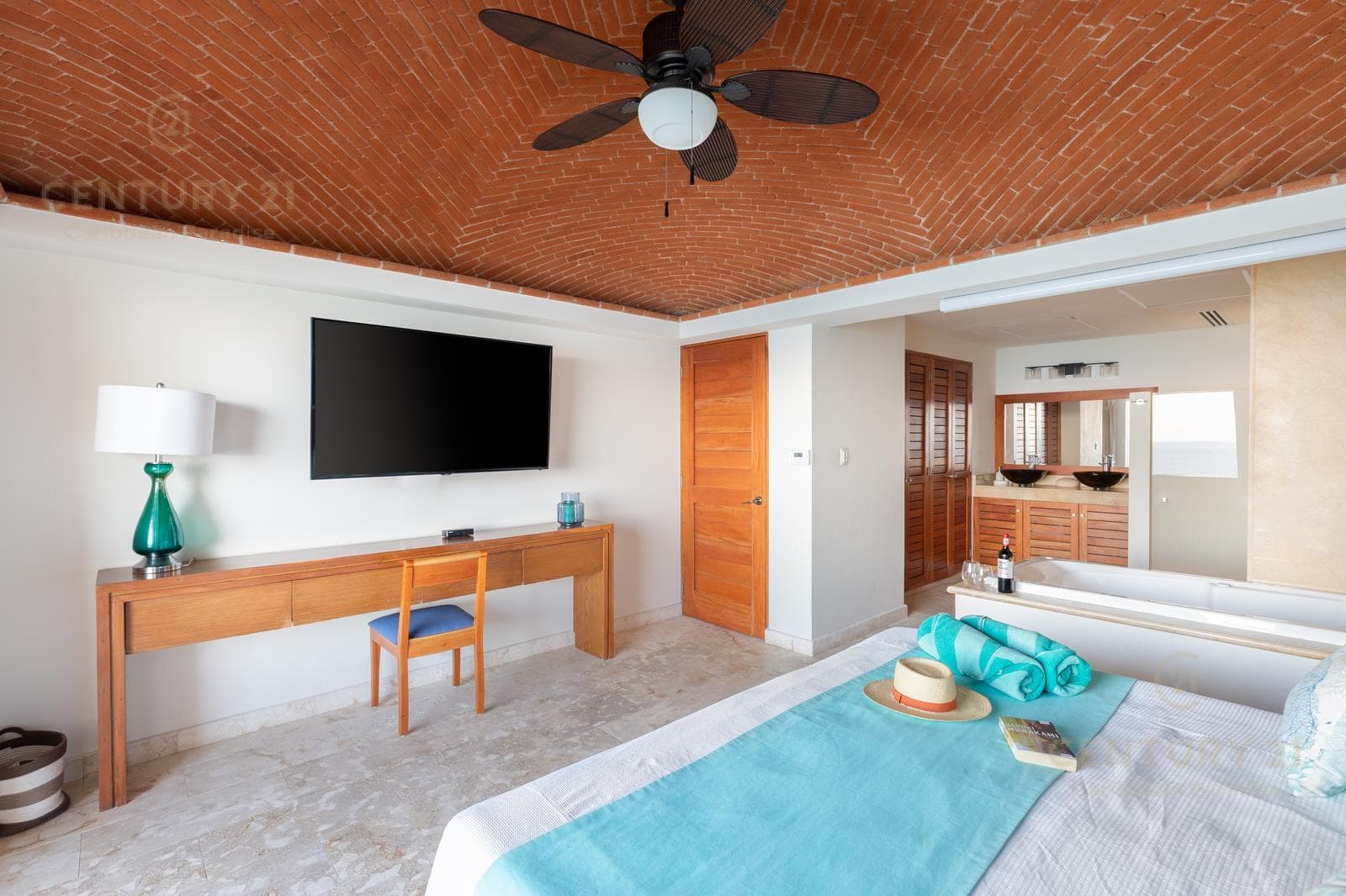 Departamento 3 Recámaras en Venta Frente al Mar | Isla Mujeres Cancún | C4014