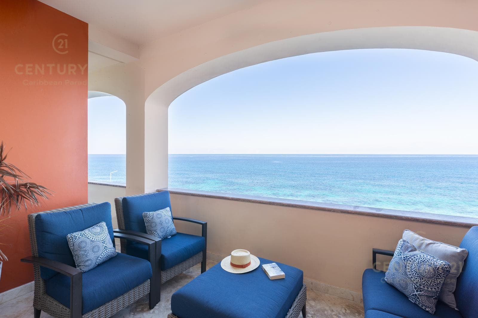 Departamento 3 Recámaras en Venta Frente al Mar | Isla Mujeres Cancún | C4014