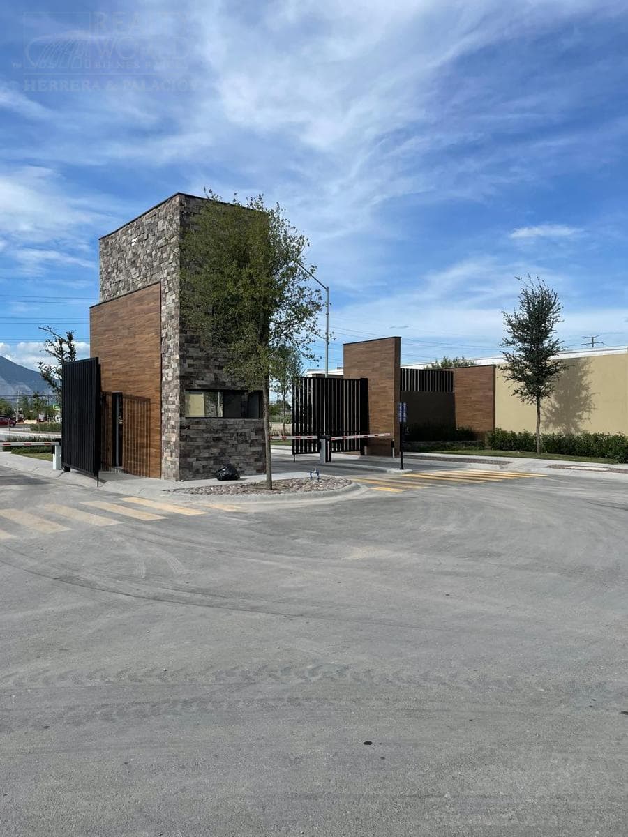 HOUSE FOR SALE IN GARCÍA, NUEVO LEÓN