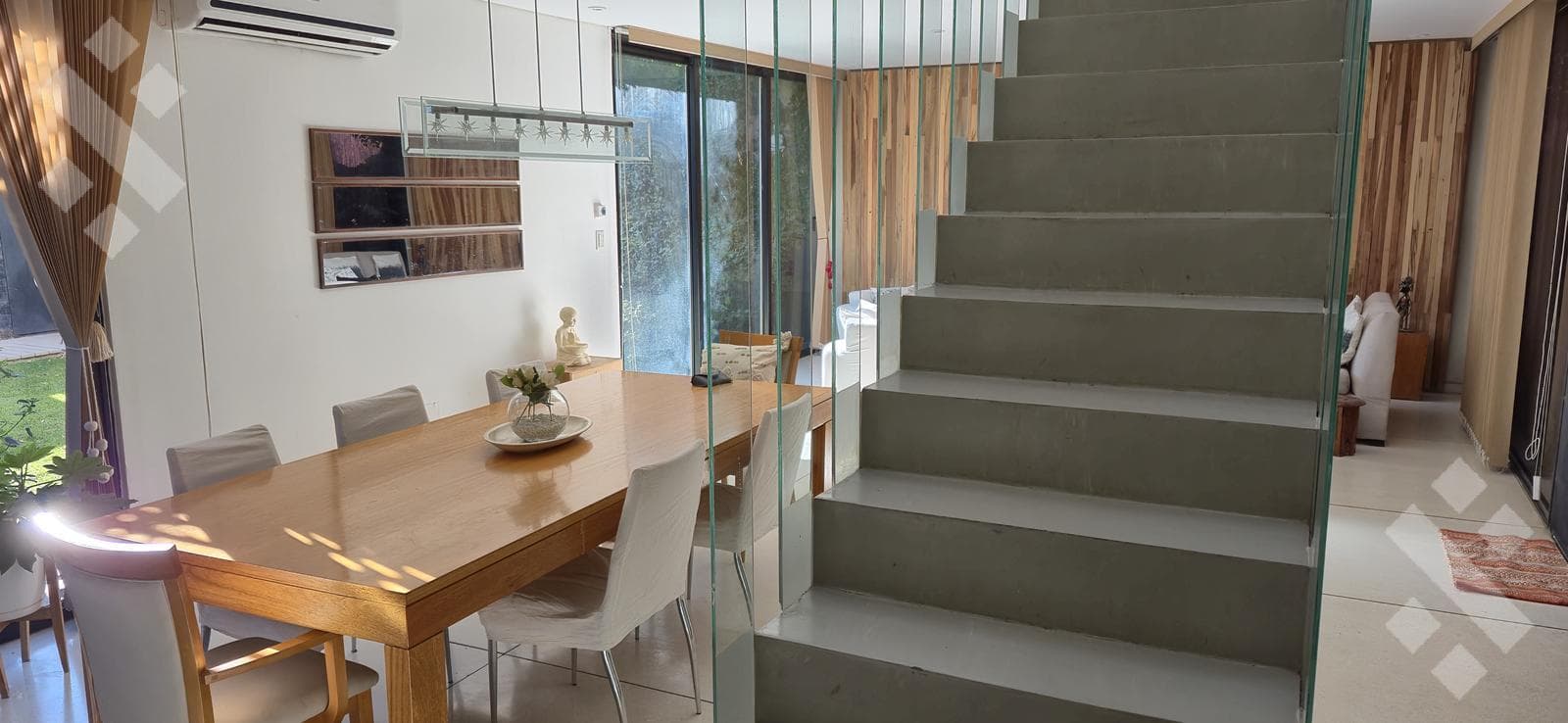 For Sale: Designer Duplex with High-End Finishes / Los Tordos Neighborhood, Cipolletti / 3 bedrooms / Financing Available