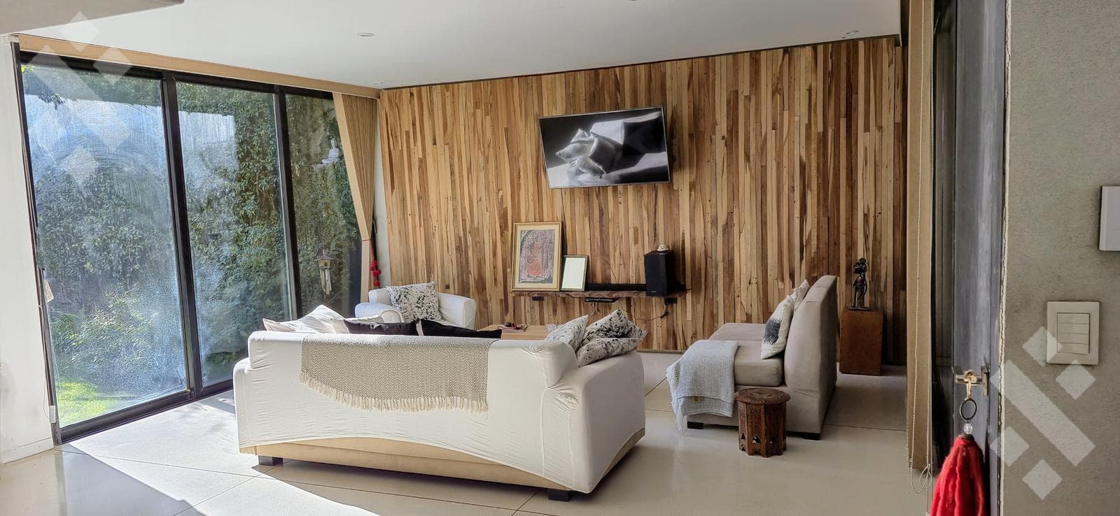 For Sale: Designer Duplex with High-End Finishes / Los Tordos Neighborhood, Cipolletti / 3 bedrooms / Financing Available