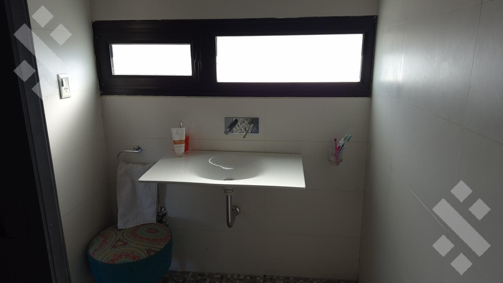 For Sale: Designer Duplex with High-End Finishes / Los Tordos Neighborhood, Cipolletti / 3 bedrooms / Financing Available