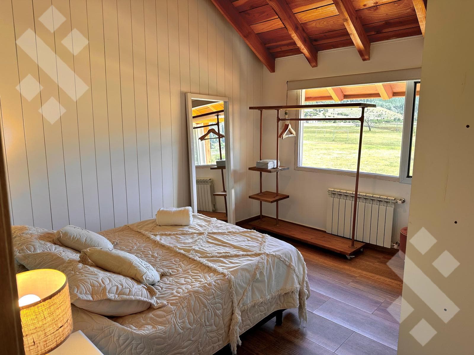 For Sale: 3-Bedroom House - Mortgage Eligible - Peñon del Lolog Neighborhood - San Martín de los Andes, Neuquén