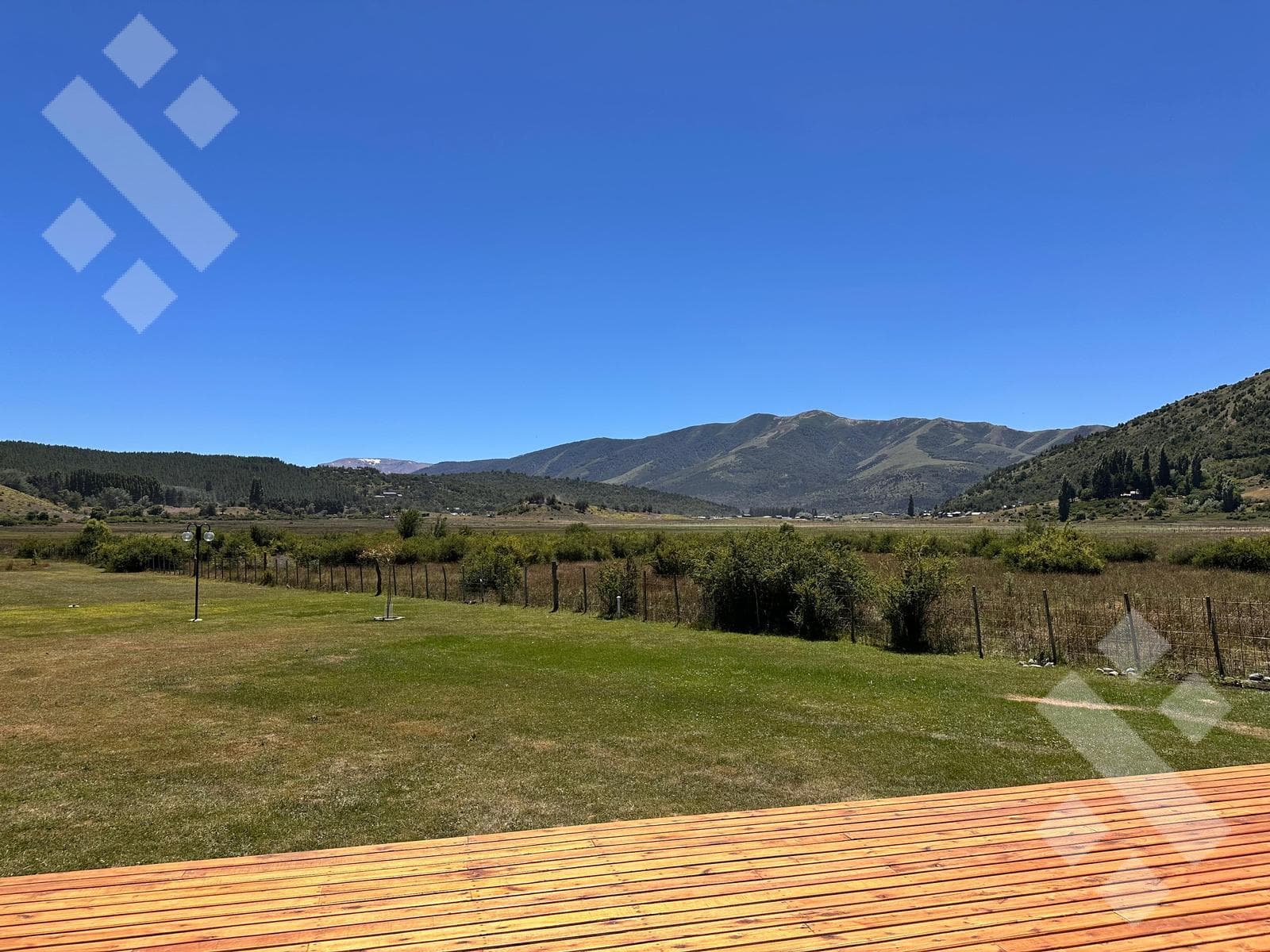 For Sale: 3-Bedroom House - Mortgage Eligible - Peñon del Lolog Neighborhood - San Martín de los Andes, Neuquén