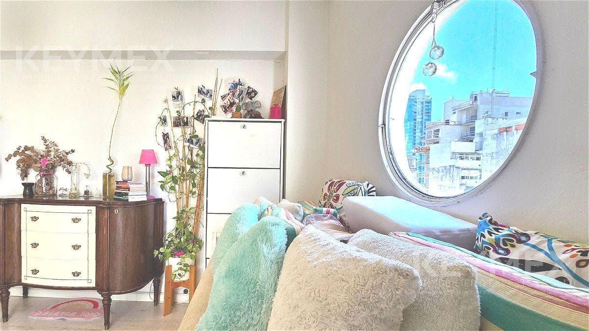 Fray Justo Santa Maria de ORO 2300 - Studio Apartment with Parking Space, Excellent Location, Lots of Light!