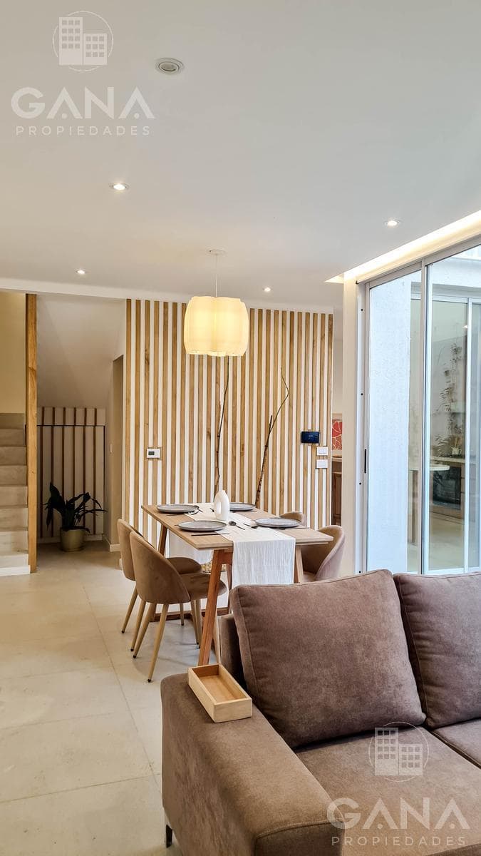 Brand-new one-hall house for sale in an excellent location in Rosario.