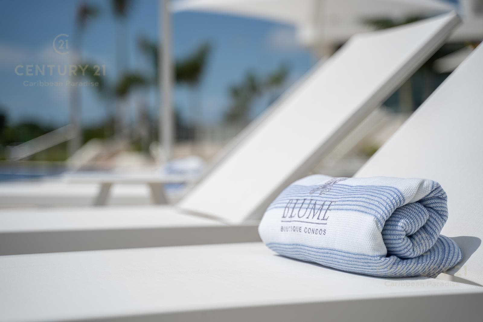 En Venta exclusivo departamento en 10 Nivel en Blume Puerto Cancún C4022