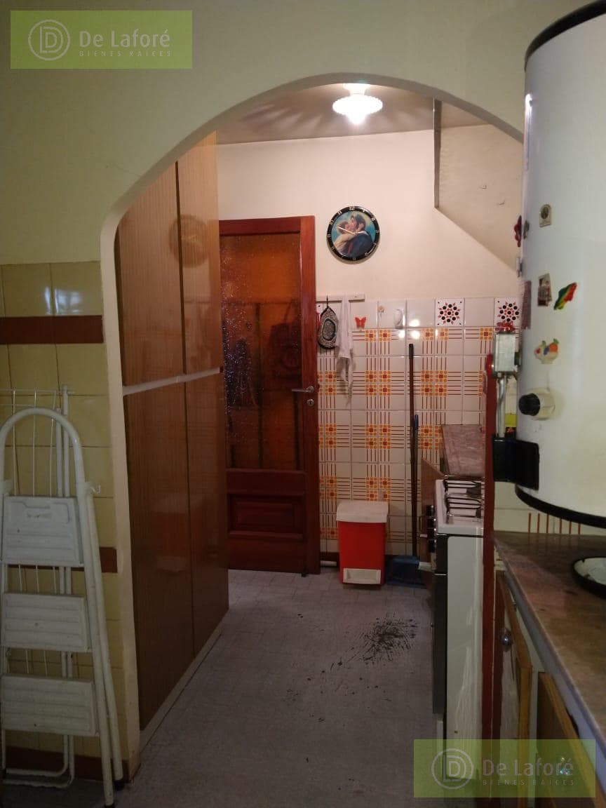 For Sale - 2-Bedroom Duplex Apartment in Beccar, in need of renovation, no maintenance fees