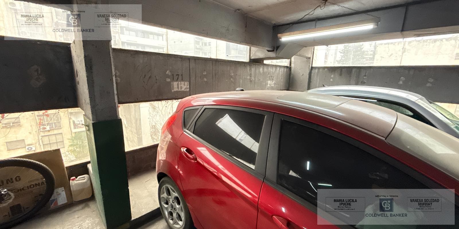 Garage for Sale in Palermo