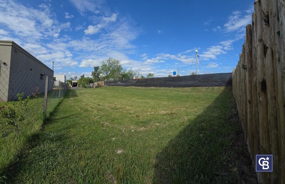 450 m² Lot for Sale with Financing Available in Santa Emilia, Pilar del Este