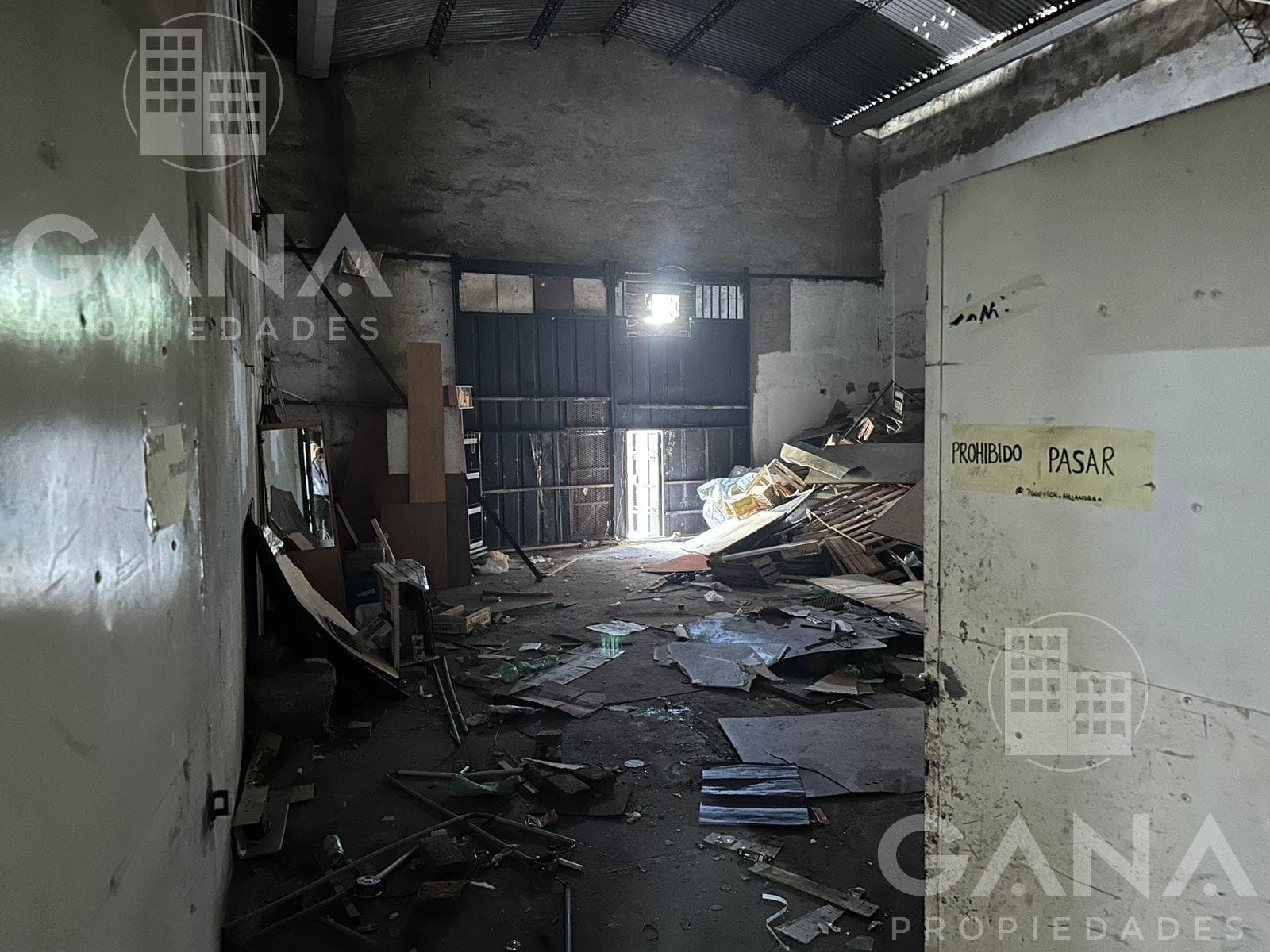 Warehouse in Bella Vista