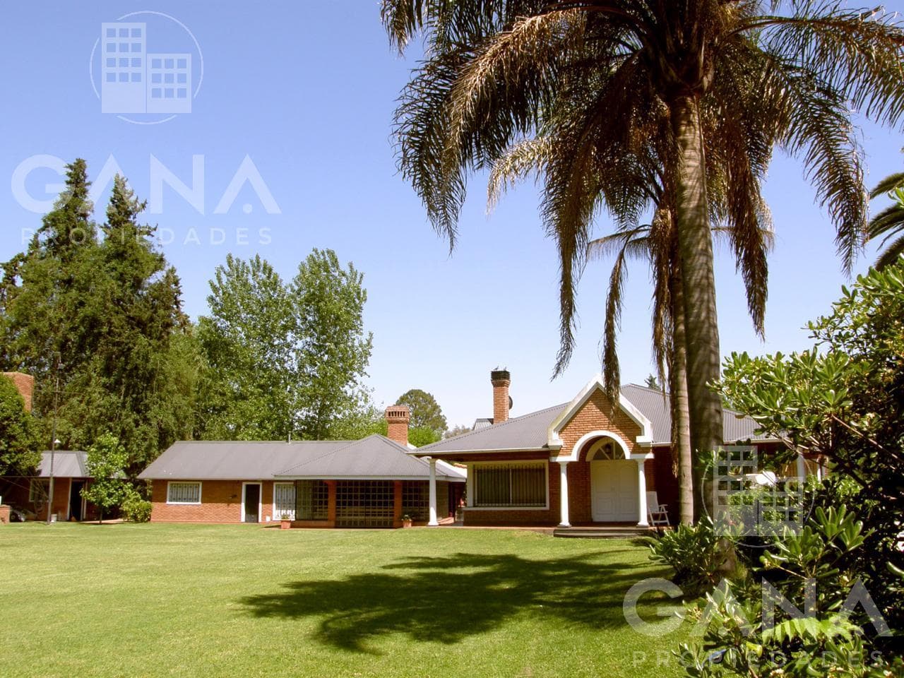 House in Cotos de Alameda—Uspallata and Calchaqui