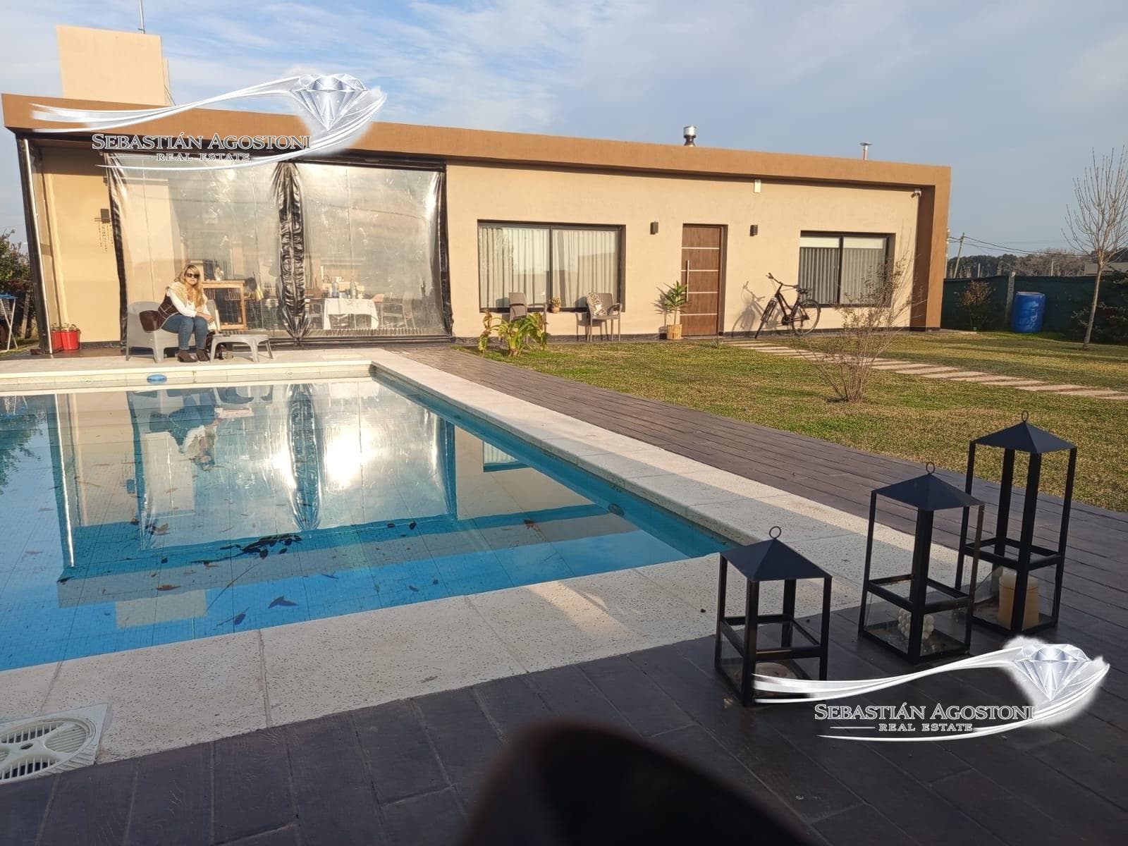 2-Bedroom House for Sale in the Barrio Estilo Campo Neighborhood in Canning