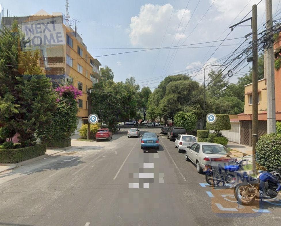 ATTENTION BUILDERS!!! | HOUSE FOR SALE AT LAND PRICE IN POLANCO IV SECC