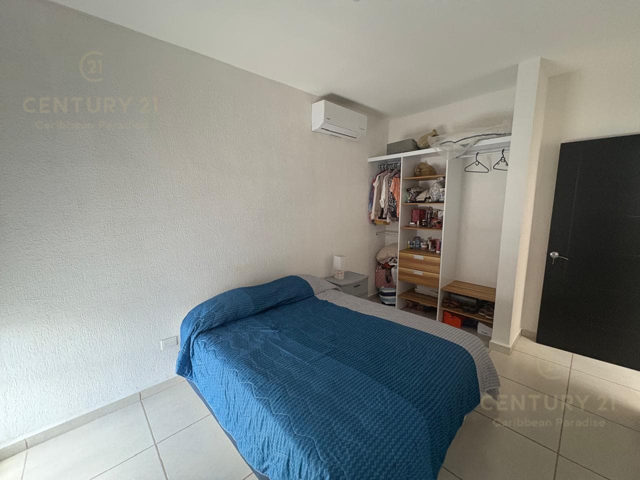 Casa 3 Recamaras en Venta en Jardines del Sur Cancun | C4025