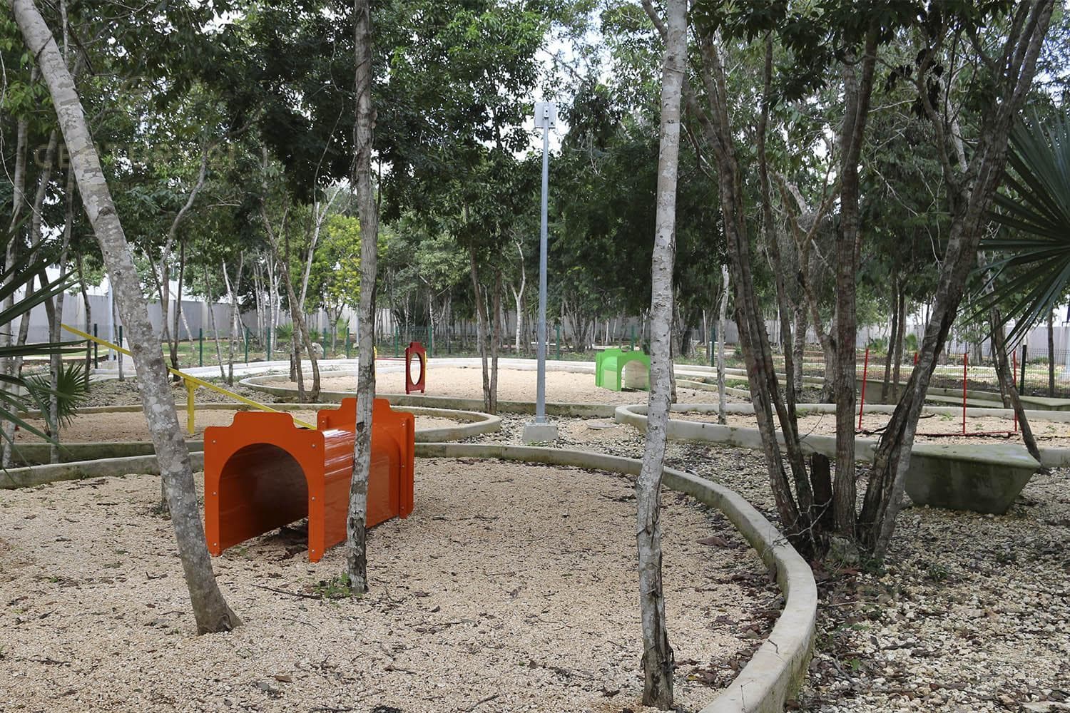Casa 3 Recamaras en Venta en Jardines del Sur Cancun | C4025