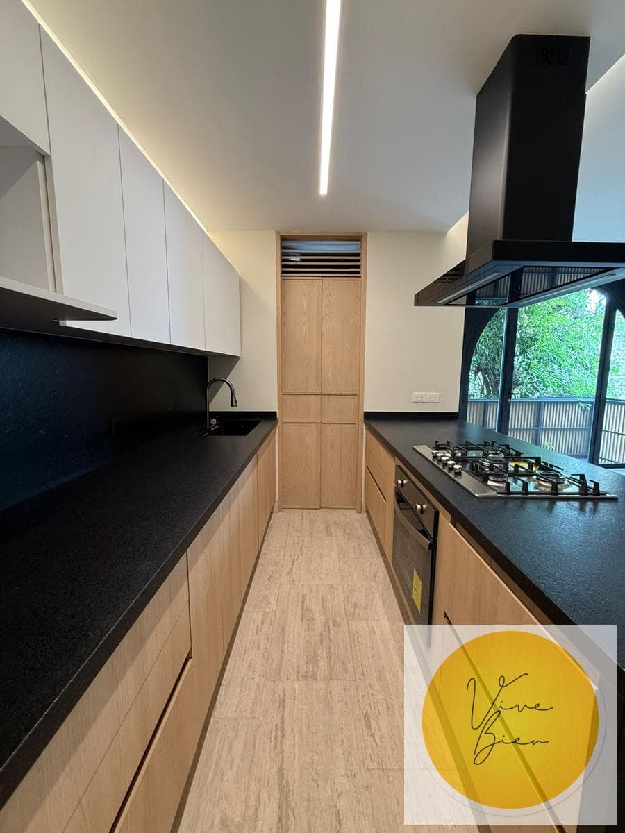 3-Bedroom PH Apartment, For Sale in Roma Norte, Cuauhtémoc, Mexico City