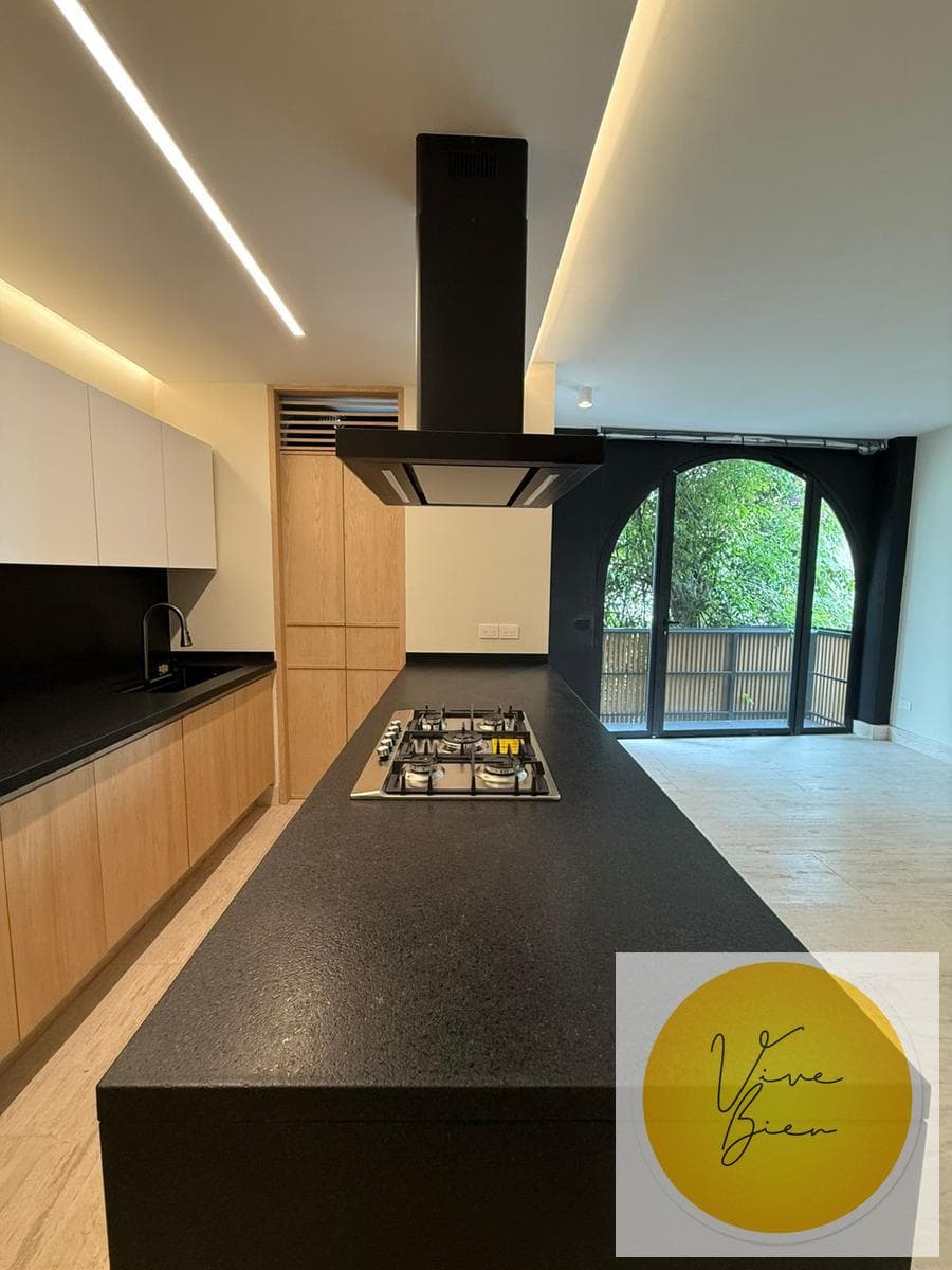 3-Bedroom PH Apartment, For Sale in Roma Norte, Cuauhtémoc, Mexico City