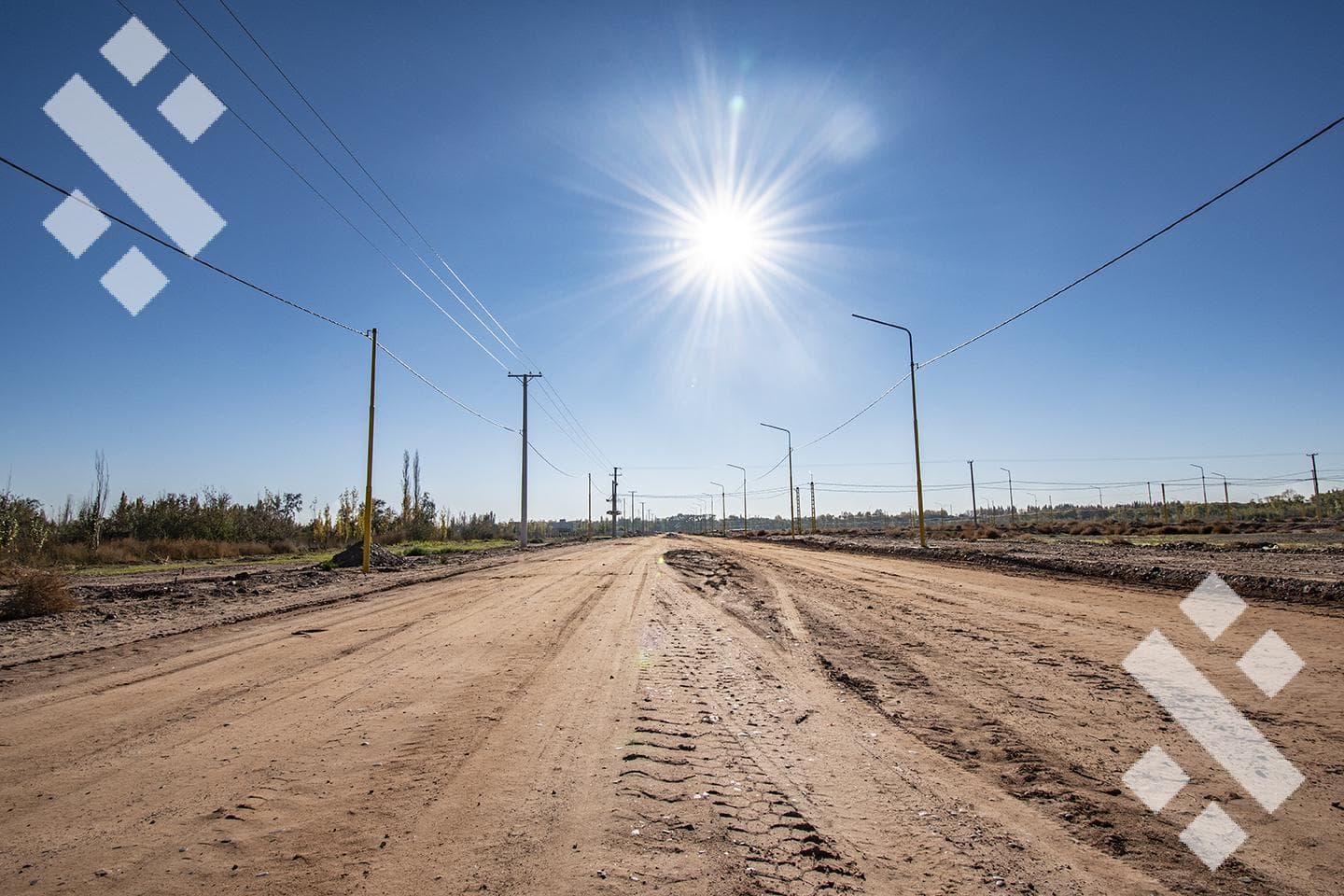 For Sale: 600 m² Lot Suitable for Development - Prima Terra - Centenario