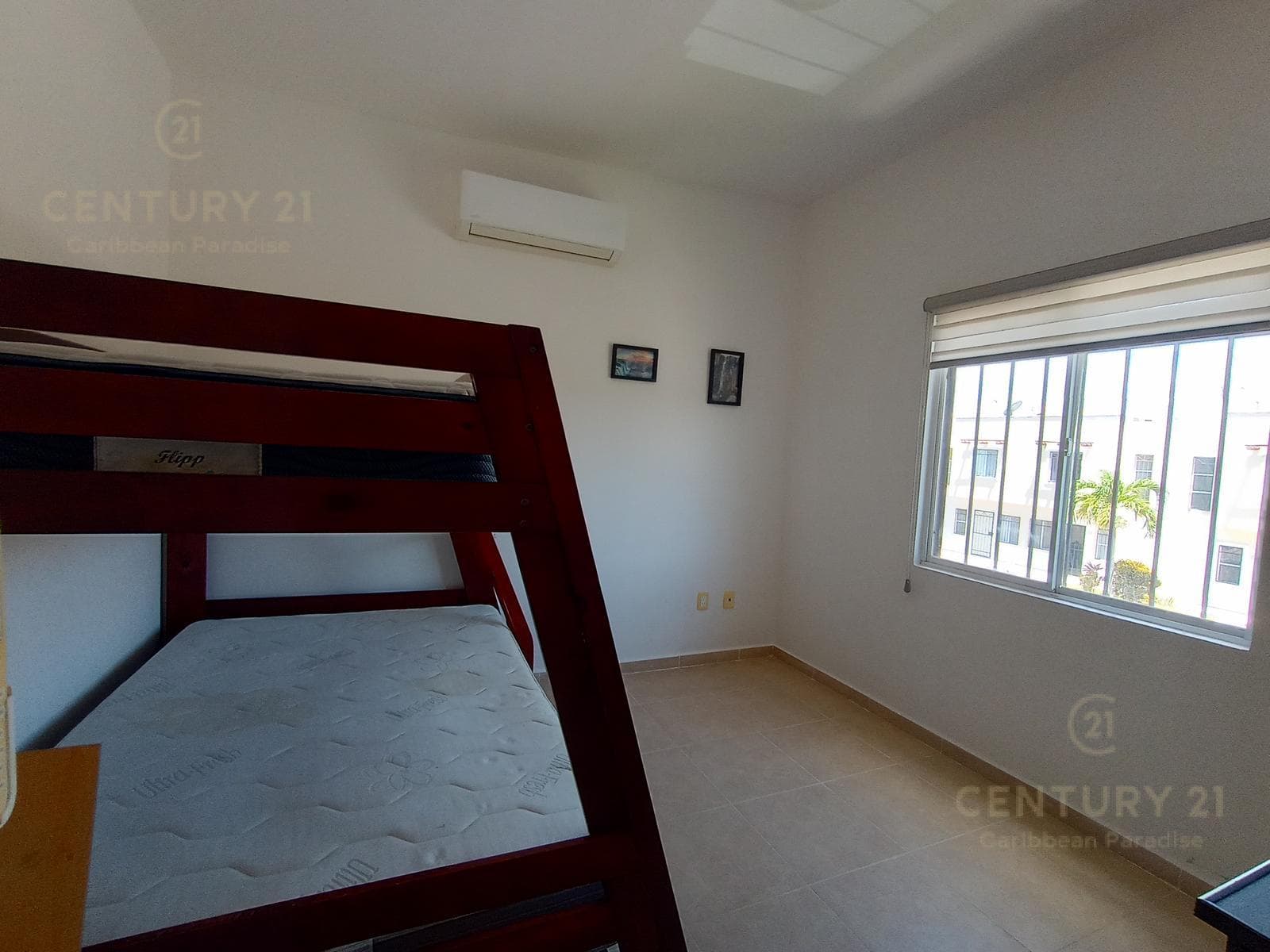 En Venta Linda Casa de 2Rec. Fracc. Real Bilbao P4407