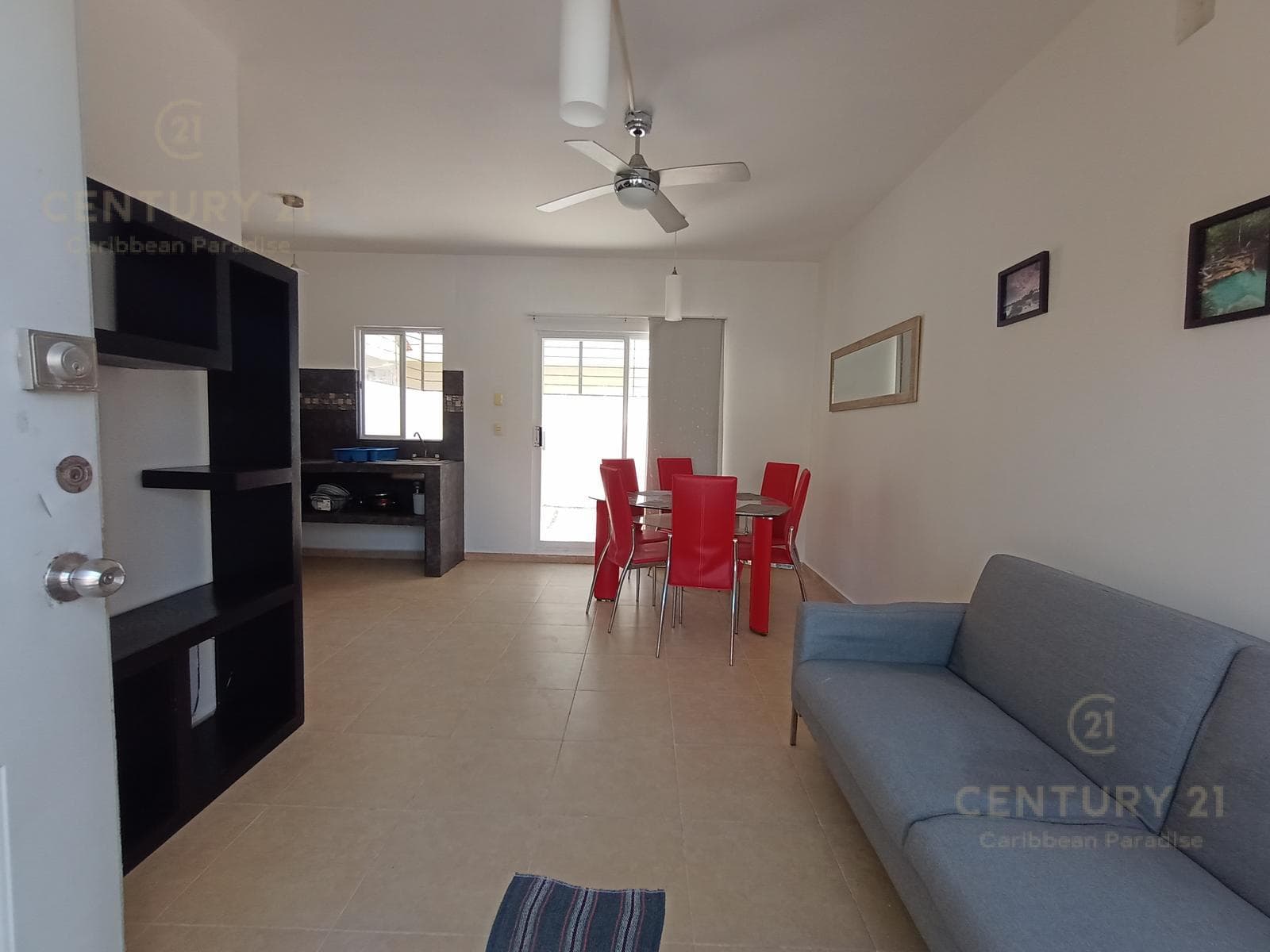 For Sale: Beautiful 2-Bedroom House in the Real Bilbao Subdivision P4407