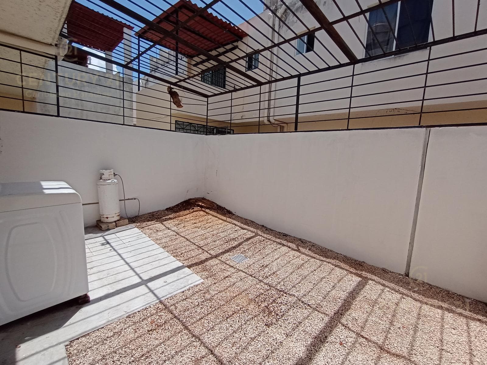 En Venta Linda Casa de 2Rec. Fracc. Real Bilbao P4407