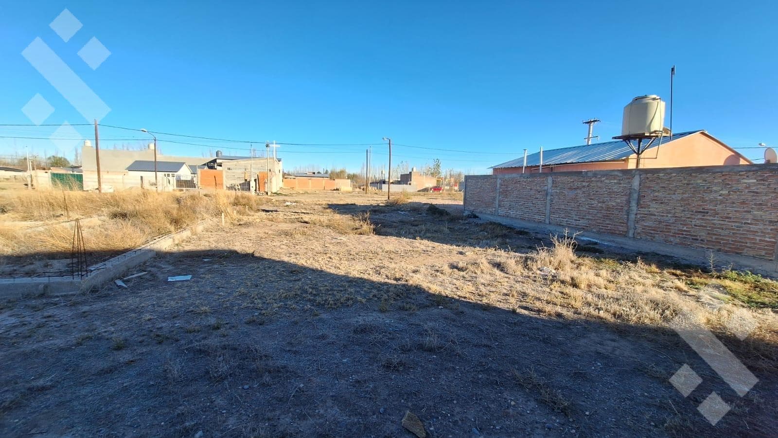 For Sale: 360 m2 Lot, Cofre Subdivision, Plottier