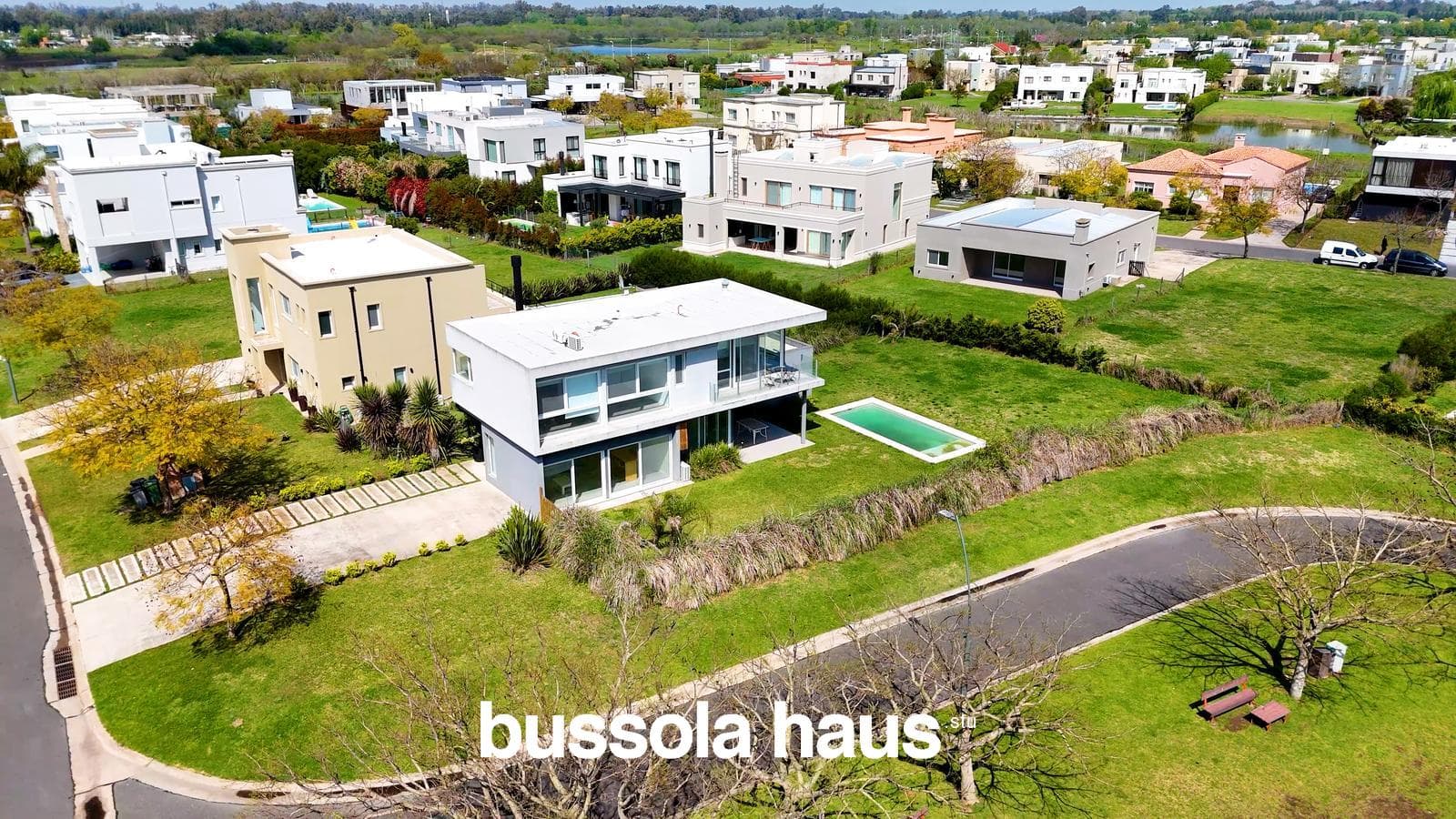 Casa en venta 5 ambientes con pileta barrio Vistas Puertos Escobar