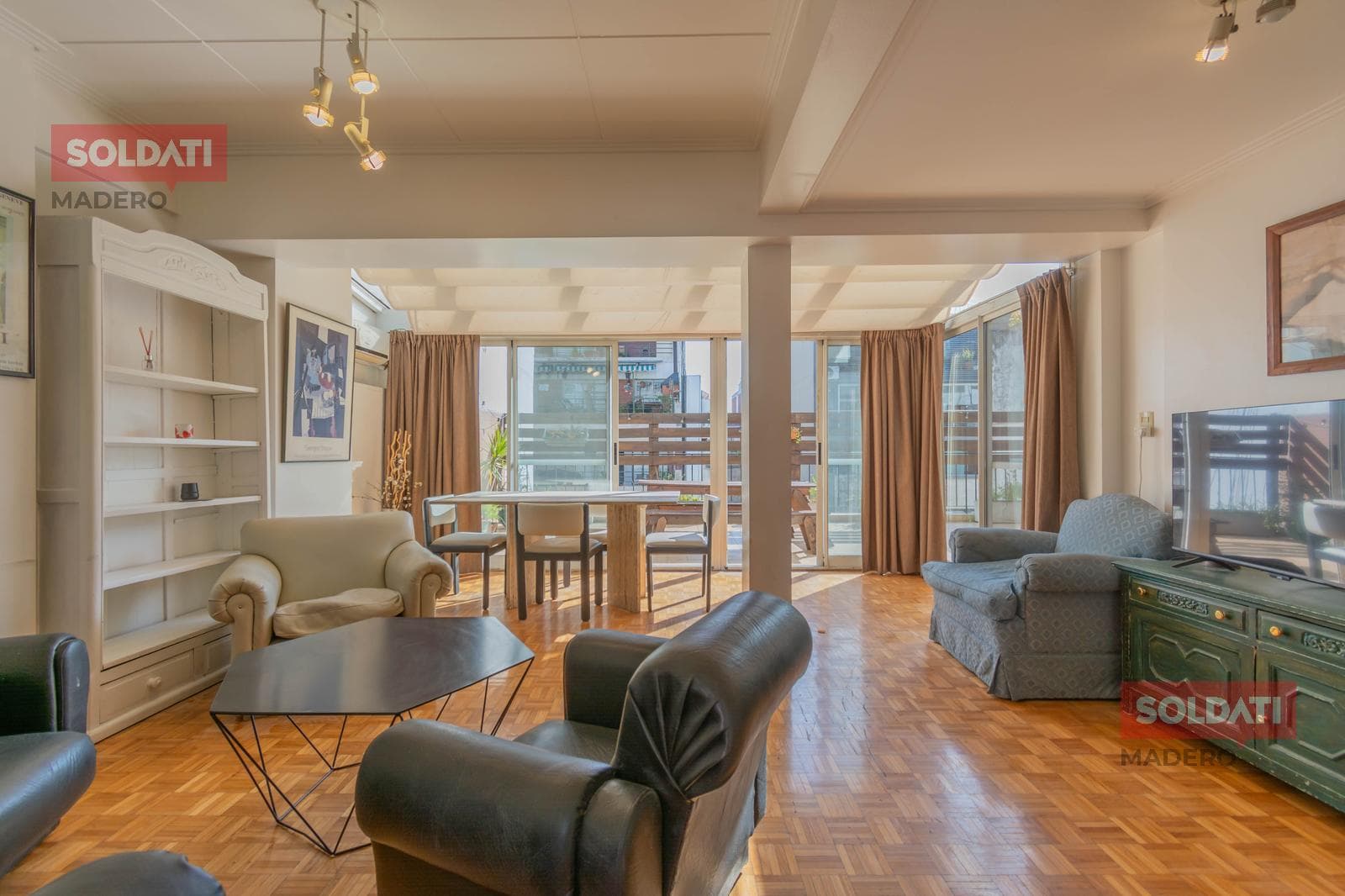 2-room apartment for sale with garage and terrace in Belgrano