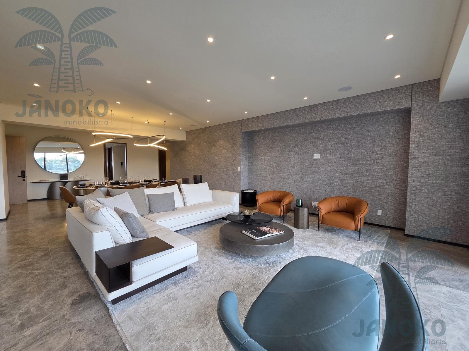 Apartment with a Terrace for Sale in Altezza Bosques