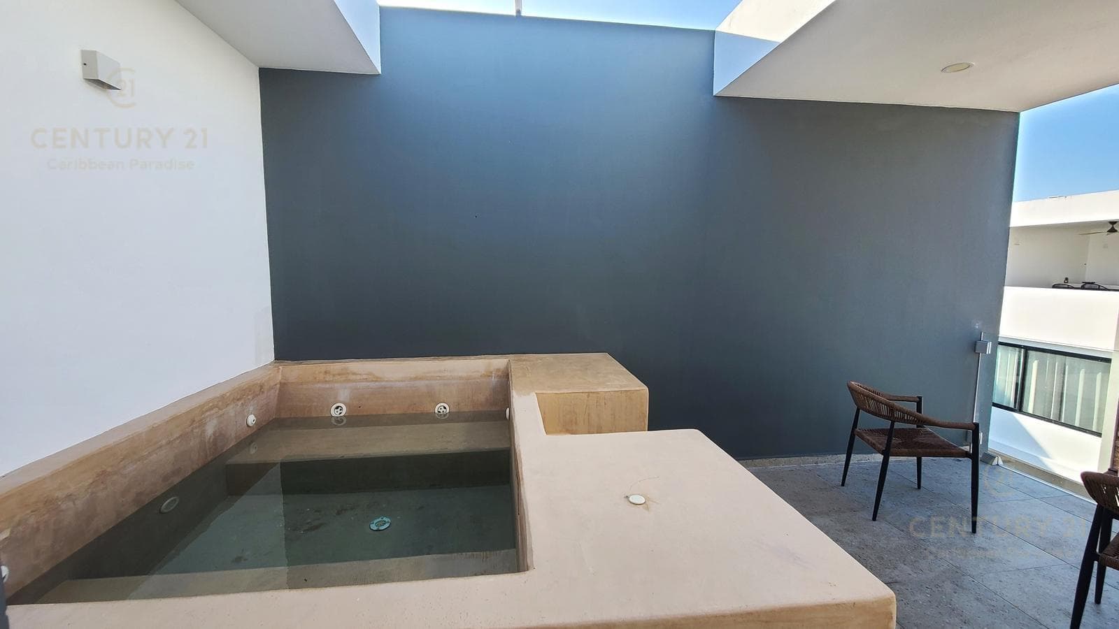 Hermosa casa en venta en Condominio Makul El Cielo Playa del Carmen P4409