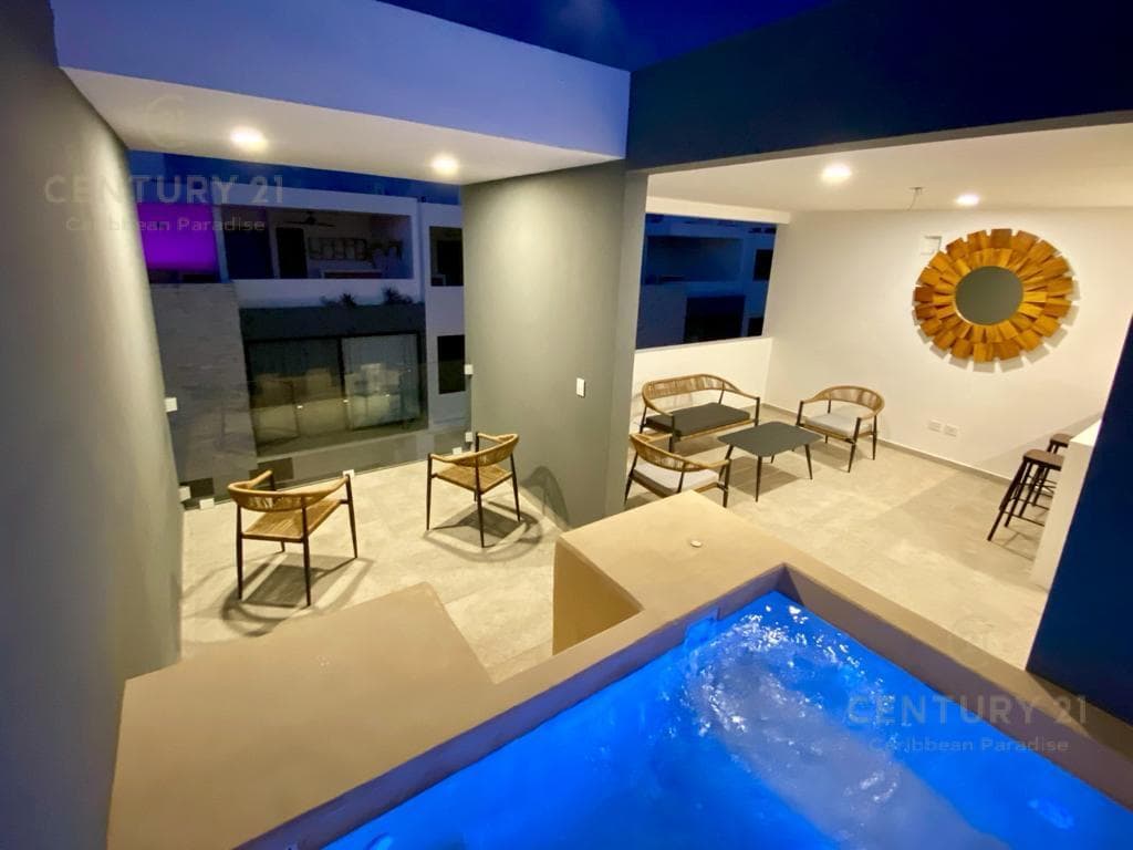 Hermosa casa en venta en Condominio Makul El Cielo Playa del Carmen P4409