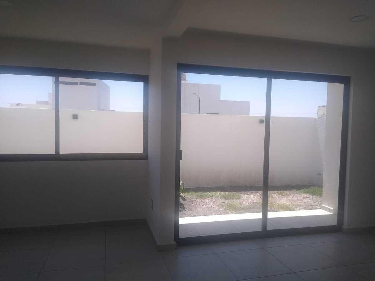 GREAT OPPORTUNITY! MINIMALIST HOME FOR SALE IN CIUDAD MESETA